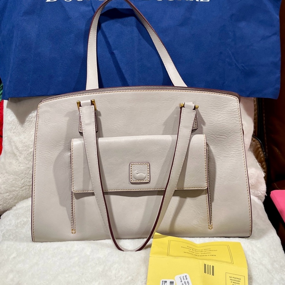 NWT LG Dooney & Bourke Saffiano Florentine Leather Shoulder Handbag Neutral Zips - Picture 3 of 15